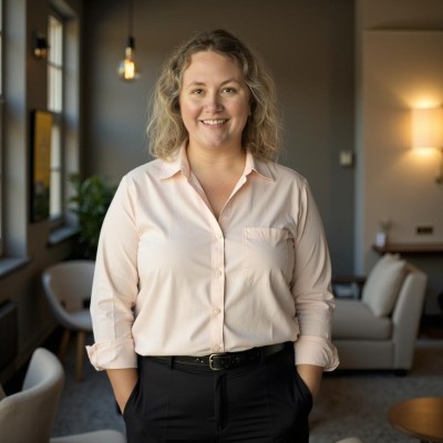 Sara L. Reece